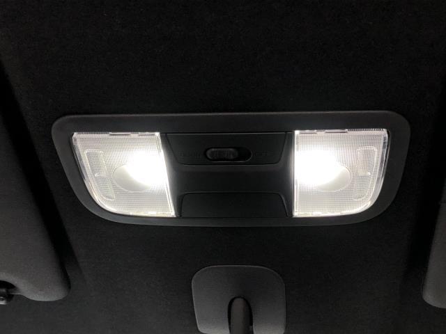 【中古】Ｎ－ＢＯＸ DBA-JF4 ルームランプ 34254-TTA-J01ZA 自社品番250459 NH883P