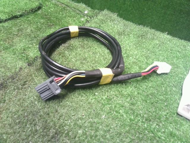 【中古】Ｎ－ＢＯＸ DBA-JF4 ギャザーズ 純正 ドライブレコーダー  自社品番250459 NH883P