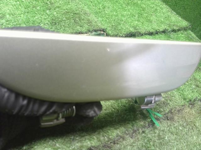 【中古】ミラ DBA-L285S 右フロントアウターハンドル 69210-B2270-E2 自社品番250460 T23