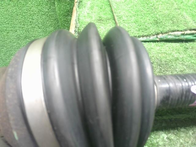 【中古】アウディ A1 DBA-8XCAX 左フロントドライブシャフト 6R0 407 761 B 自社品番250468