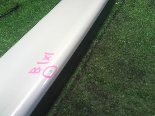 【中古】キューブ DBA-Z12 リアゲート バックドアスポイラー ライダー用 96030-1A15A 自社品番250471 QX1