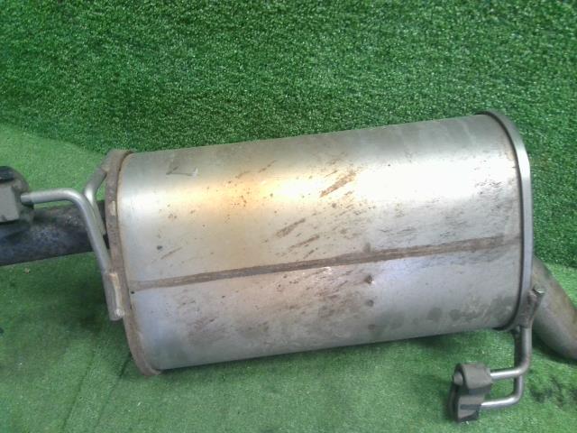 【中古】キューブ DBA-Z12 リアマフラー ライダー用 B0100-1A12C 自社品番250471 QX1