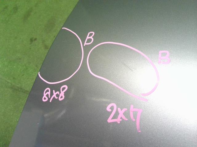 【中古】ｅＫクロス 5AA-B37W 左リアドア 5730B855 自社品番250472 U17