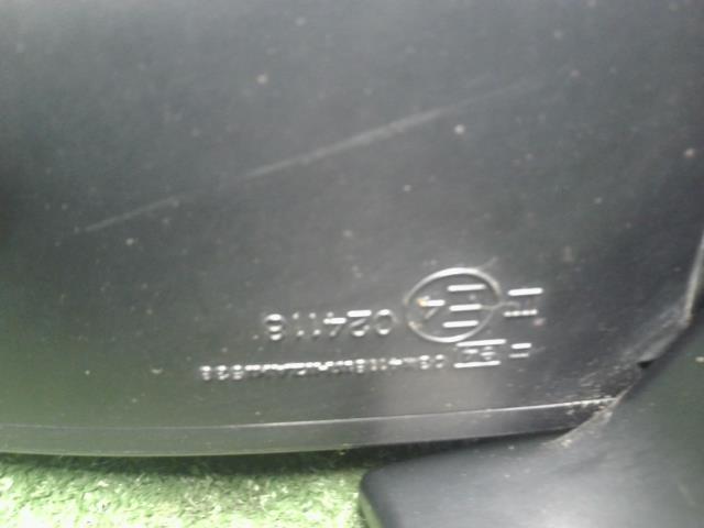 【中古】ｅＫクロス 5AA-B37W 右ドアミラー サイドミラー MQ716058 自社品番250472 U17