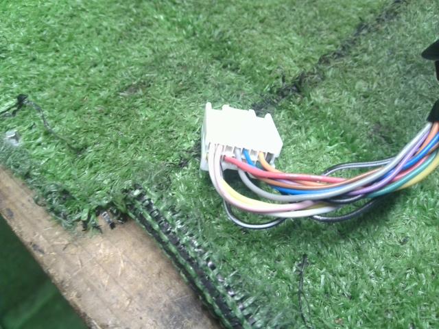 【中古】ｅＫクロス 5AA-B37W 右ドアミラー サイドミラー MQ716058 自社品番250472 U17