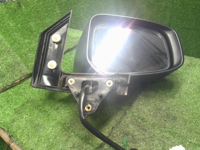 【中古】ｅＫクロス 5AA-B37W 右ドアミラー サイドミラー MQ716058 自社品番250472 U17