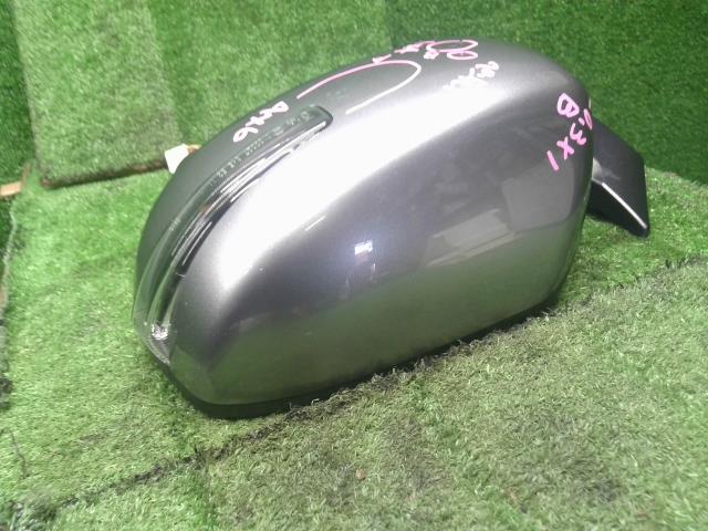 【中古】ｅＫクロス 5AA-B37W 左ドアミラー サイドミラー MQ716144 自社品番250472 U17
