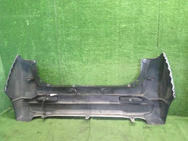 【中古】ｅＫクロス 5AA-B37W リアバンパー MQ715761 自社品番250472 U17