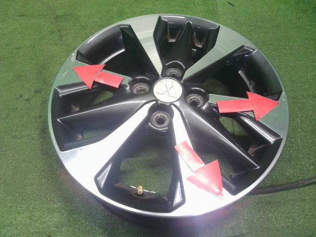 【中古】ｅＫクロス 5AA-B37W 純正 15インチ アルミホイール 1本 MQ714177 自社品番250472 U17