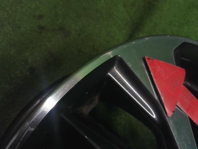 【中古】ｅＫクロス 5AA-B37W 純正 15インチ アルミホイール 1本 MQ714177 自社品番250472 U17