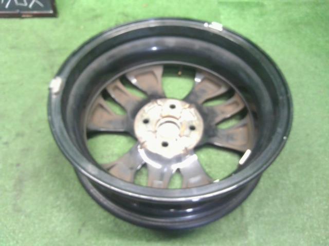 【中古】ｅＫクロス 5AA-B37W 純正 15インチ アルミホイール 1本 MQ714177 自社品番250472 U17