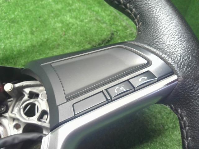 【中古】ｅＫクロス 5AA-B37W ステアリングホイール ハンドル MQ715224 自社品番250472 U17