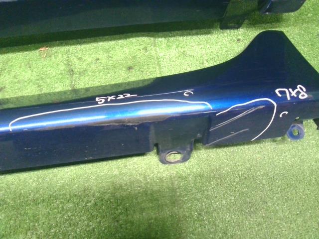 【中古】ノート DAA-HE12 左サイドステップ サイドスポイラー 76853-1A25B 自社品番250473 RAY