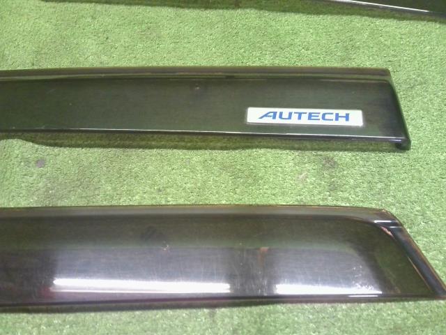 【中古】ノート DAA-HE12 ドアバイザー 自社品番250473 RAY