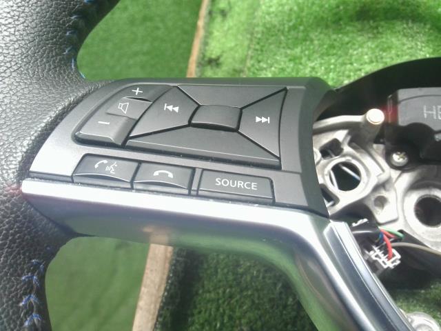 【中古】ノート DAA-HE12 ステアリングホイール ハンドル 48430-1A40E 自社品番250473 RAY