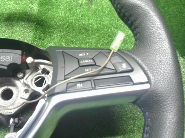 【中古】ノート DAA-HE12 ステアリングホイール ハンドル 48430-1A40E 自社品番250473 RAY