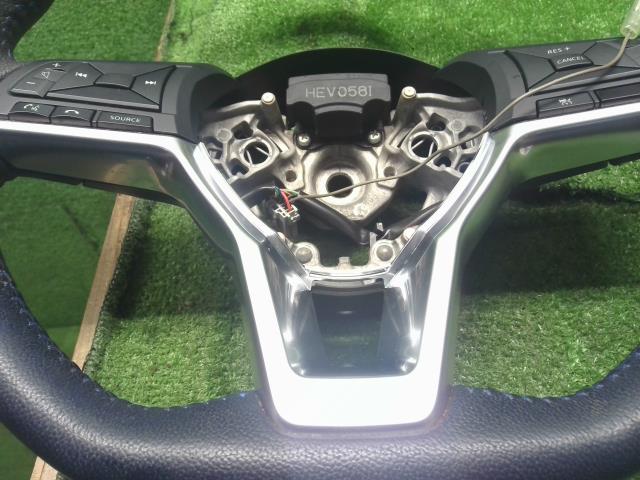 【中古】ノート DAA-HE12 ステアリングホイール ハンドル 48430-1A40E 自社品番250473 RAY