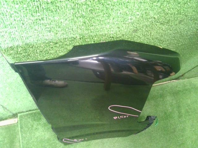 【中古】エブリィ ABA-DA17W 右フロントフェンダー 58511-64P00 自社品番250485 ZJ3