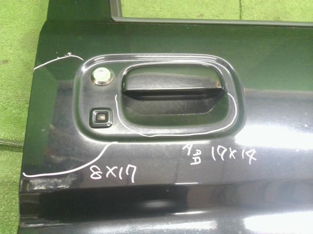 【中古】エブリィ ABA-DA17W 右フロントドア 68001-64P10 自社品番250485 ZJ3