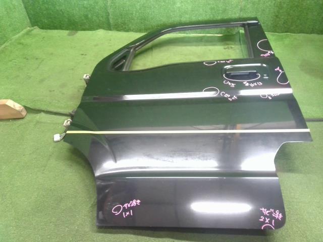 【中古】エブリィ ABA-DA17W 左フロントドア 68002-64P10 自社品番250485 ZJ3