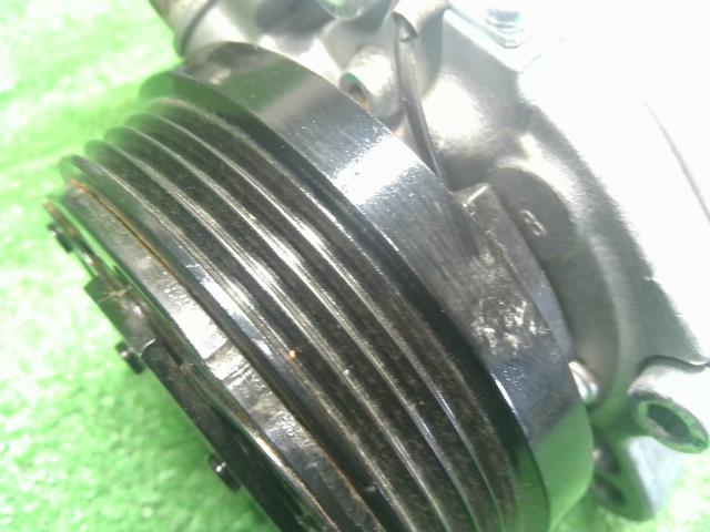 【中古】エブリィ ABA-DA17W エアコン AC コンプレッサー 95200-64P00 自社品番250485 ZJ3