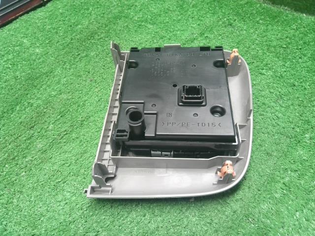 【中古】エブリィ ABA-DA17W エアコン AC スイッチパネル 39510-64P10-BA8 自社品番250485 ZJ3