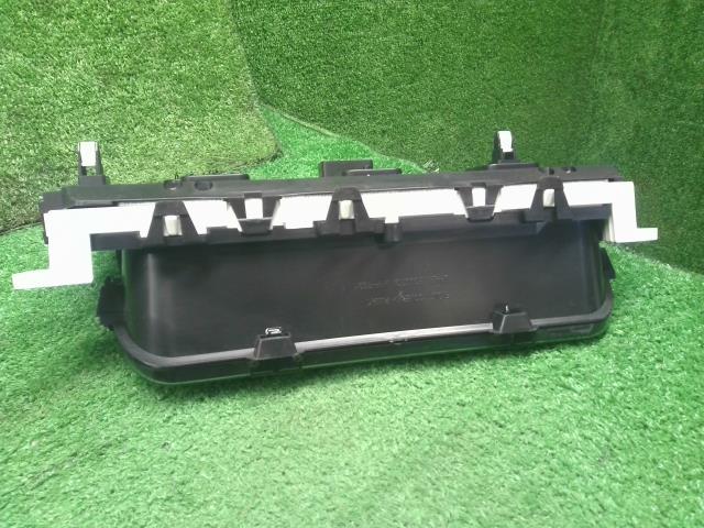 【中古】エブリィ ABA-DA17W スピードメーター 34100-64PD1 自社品番250485 ZJ3