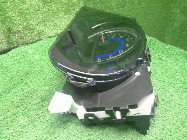【中古】エブリィ ABA-DA17W スピードメーター 34100-64PD1 自社品番250485 ZJ3
