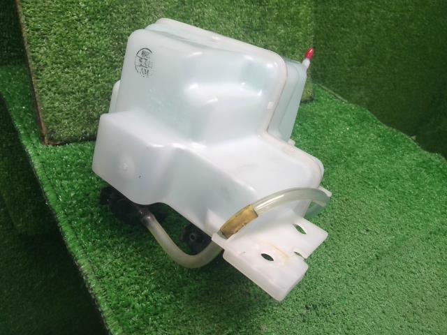 【中古】エブリィ ABA-DA17W ウォッシャータンク 38450-64P00 自社品番250485 ZJ3