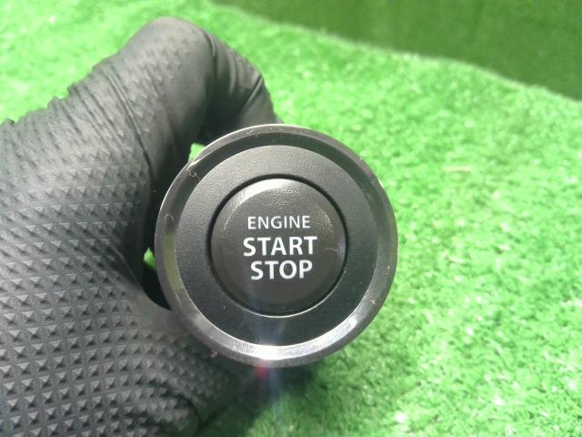 【中古】エブリィ ABA-DA17W イグニッションスイッチ プッシュ エンジンスタート 37290-82K00 自社品番250485 ZJ3