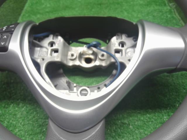【中古】エブリィ ABA-DA17W ステアリングホイール ハンドル 48110-81M20-ASL 自社品番250485 ZJ3