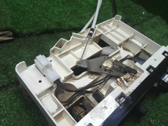 【中古】クリッパー GBD-U72T エアコン AC スイッチパネル 27511-6A0A4 自社品番250492 3EN/W37