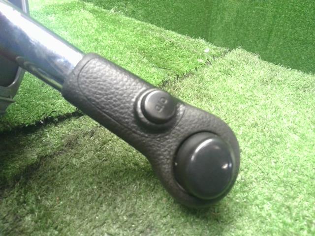 【中古】エブリィ HBD-DA17V シフトレバー 28100-64P10-C48 自社品番250498 26U