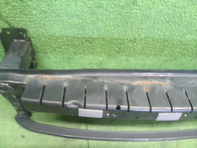 【中古】VW ポロ DBA-6RCBZ フロントバンパーホースメント リーンホース コアサポート6R0807109D 自社品番250499