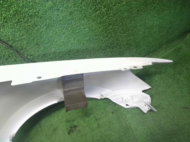 【中古】VW ポロ DBA-6RCBZ 左フロントフェンダー 6R0821105J 自社品番250499