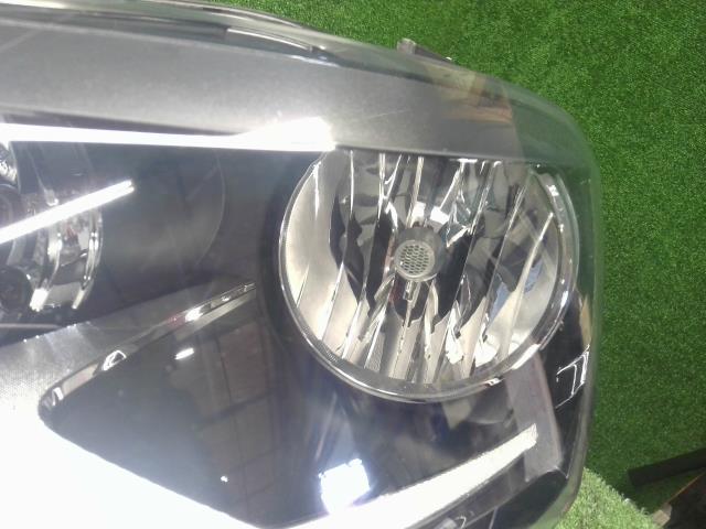 【中古】VW ポロ DBA-6RCBZ 左ヘッドランプ ライト 6R2941007F 自社品番250499