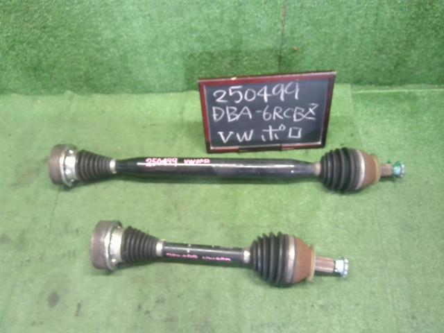 【中古】VW ポロ DBA-6RCBZ 左フロントドライブシャフト 6R0407761 自社品番250499