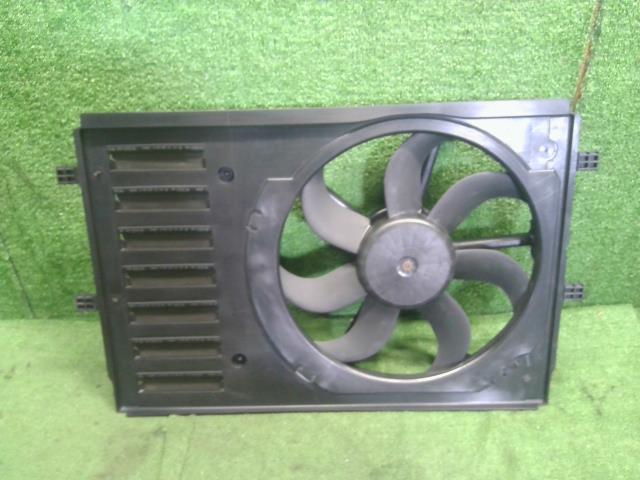 【中古】VW ポロ DBA-6RCBZ 電動ファン 6R0959455C 自社品番250499