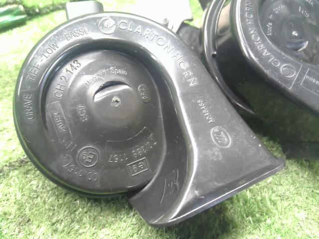 【中古】VW ポロ DBA-6RCBZ ホーン 6R0951221A 自社品番250499