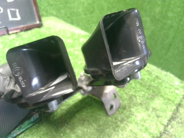 【中古】VW ポロ DBA-6RCBZ ホーン 6R0951221A 自社品番250499