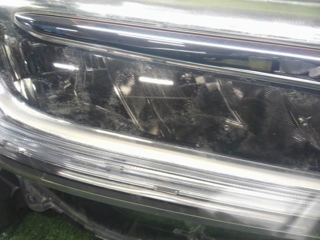 【中古】シャトル DAA-GP8 右ヘッドランプ ライト 33100-TD4-J11 自社品番250500 NH823M