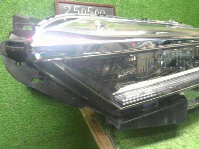 【中古】シャトル DAA-GP8 左ヘッドランプ ライト 33150-TD4-J11 自社品番250500 NH823M