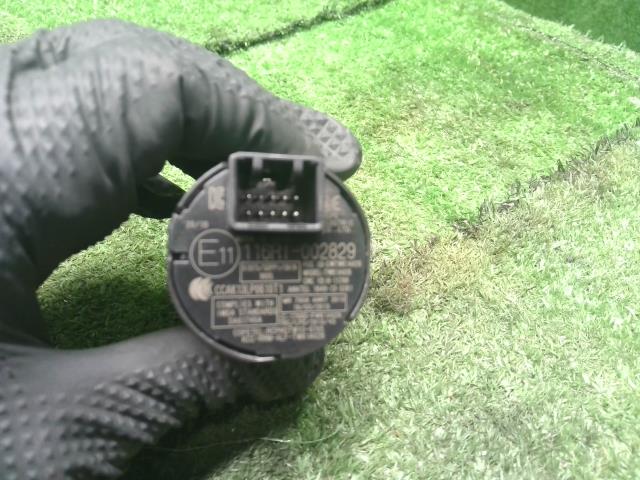 【中古】シャトル DAA-GP8 イグニッションスイッチ プッシュ エンジンスタート 35881-T7A-J01 自社品番250500 NH823M