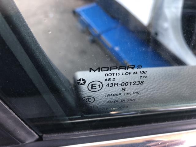 【中古】ジープ チェロキー ABA-KL24 右フロントドア  自社品番250501