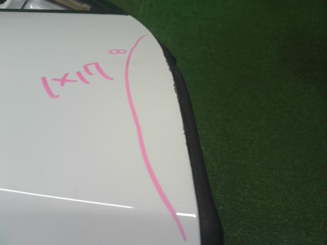 【中古】ジープ チェロキー ABA-KL24 右フロントドア  自社品番250501