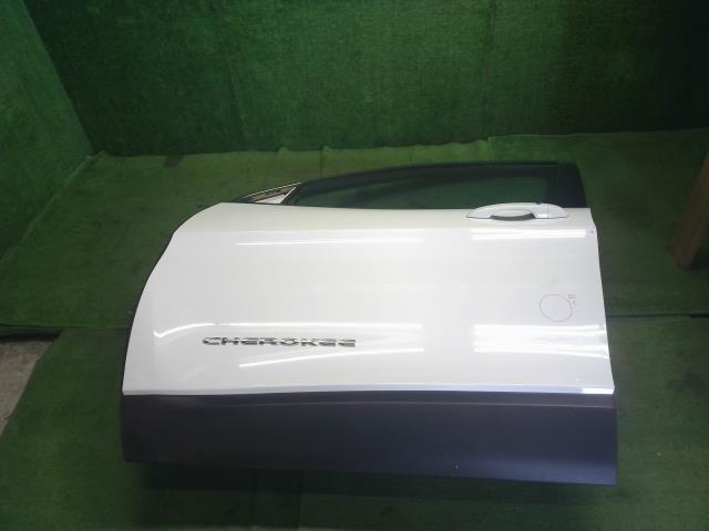 【中古】ジープ チェロキー ABA-KL24 左フロントドア  自社品番250501