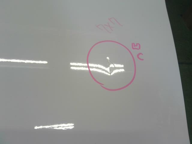 【中古】ジープ チェロキー ABA-KL24 左フロントドア  自社品番250501