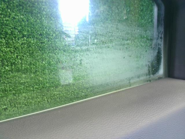 【中古】ジープ チェロキー ABA-KL24 左フロントドア  自社品番250501