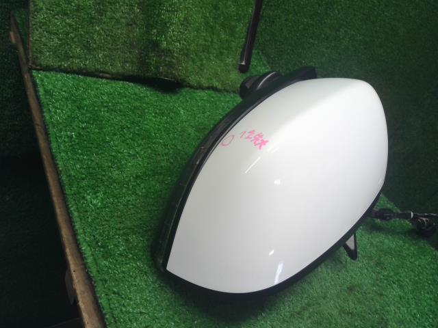 【中古】ジープ チェロキー ABA-KL24 左サイドミラー ドアミラー 自社品番250501