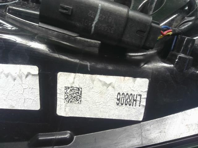 【中古】ジープ チェロキー ABA-KL24 左テールランプ  自社品番250501